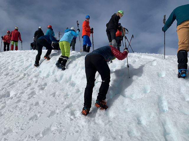 Curso montañismo invernal 2022 5